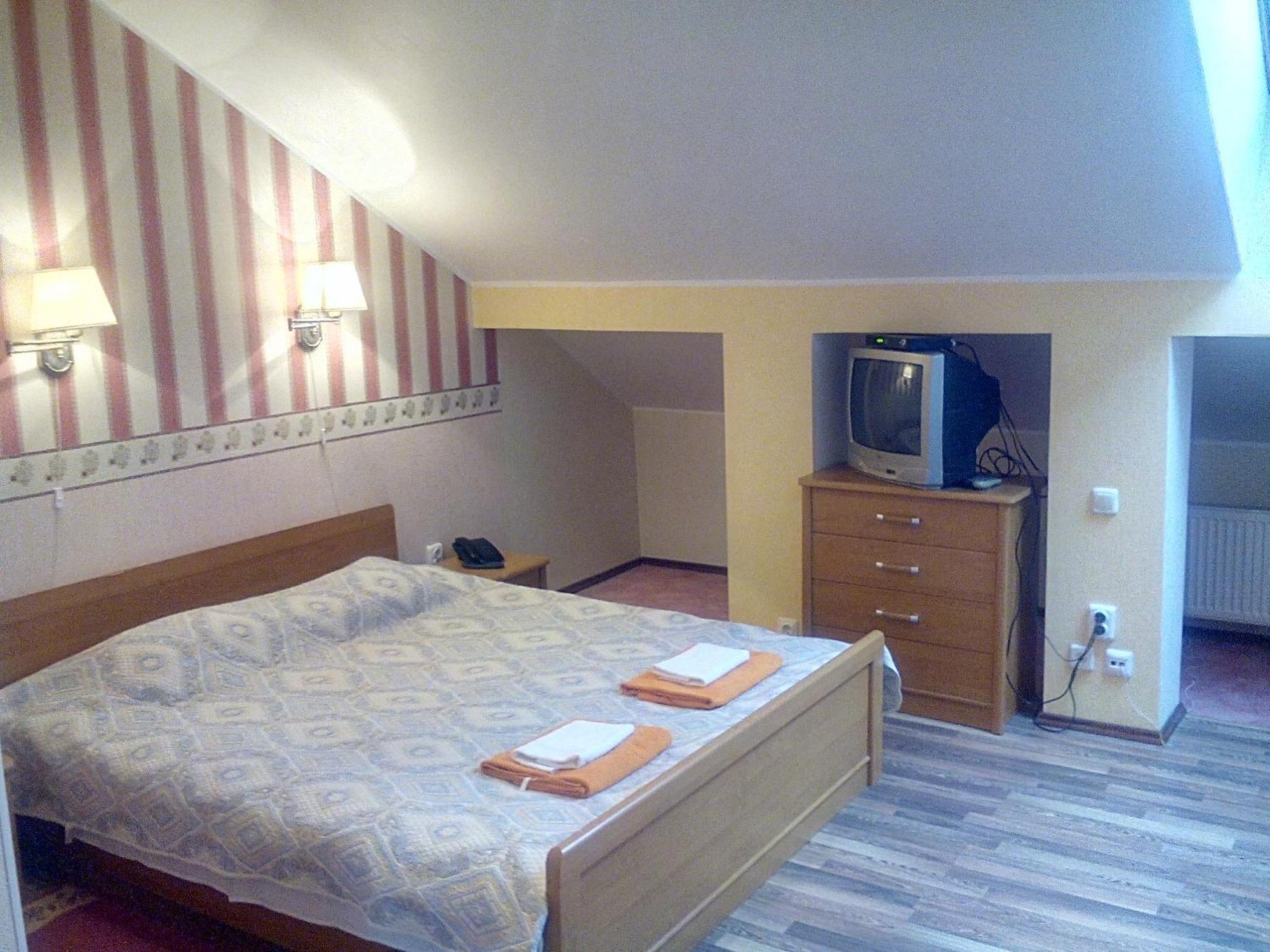Central Hotel Narva Zimmer foto